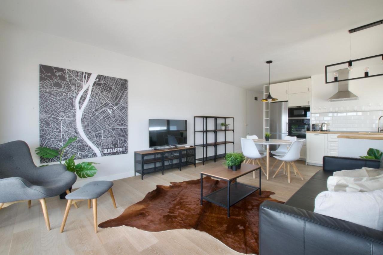 Penthouse Apartment By Hi5 -At The Top Of Budapest Luaran gambar