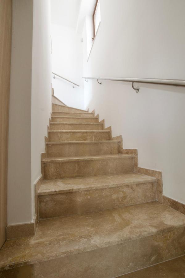 Penthouse Apartment By Hi5 -At The Top Of Budapest Luaran gambar