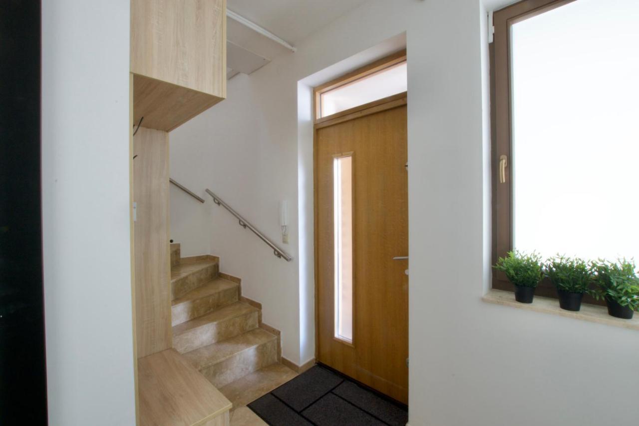 Penthouse Apartment By Hi5 -At The Top Of Budapest Luaran gambar